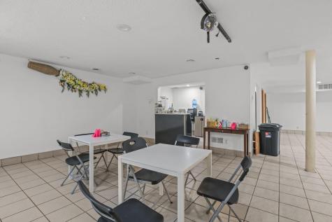 1108-1120 E Lake Street Minneapolis MN 55407
