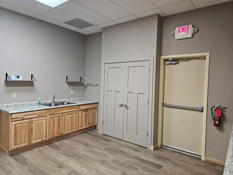 2211 S 1st Street Willmar MN 56201