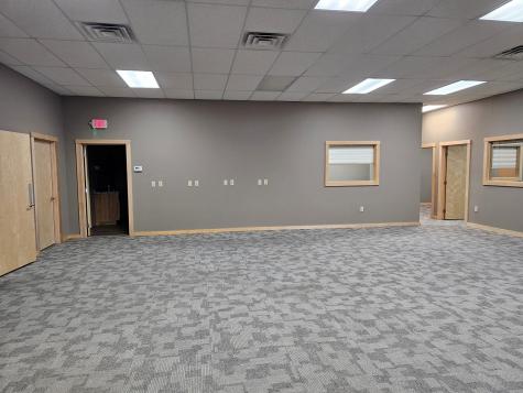 2211 S 1st Street Willmar MN 56201