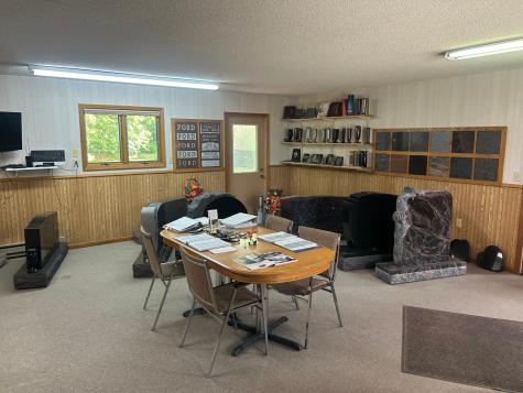 711 E Main Street Melrose MN 56352