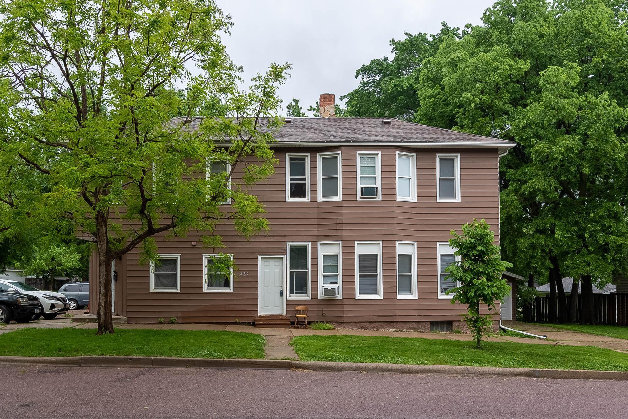 429 Pine Street Saint Peter MN 56082