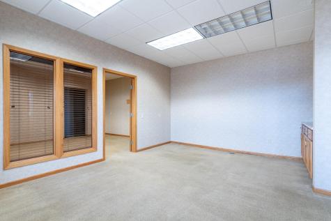 146 2nd Avenue NE Valley City ND 58072