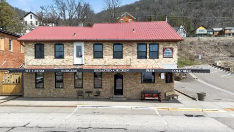 201 N Main Street Alma WI 54610