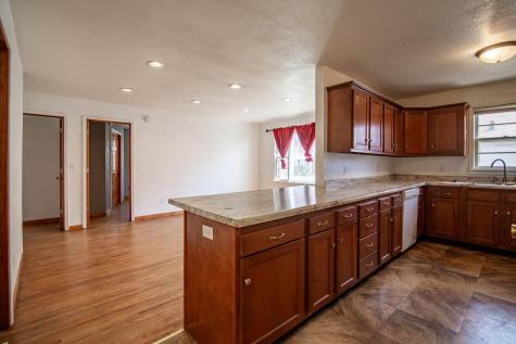 536/538/550 1st Street W Dickinson ND 58601