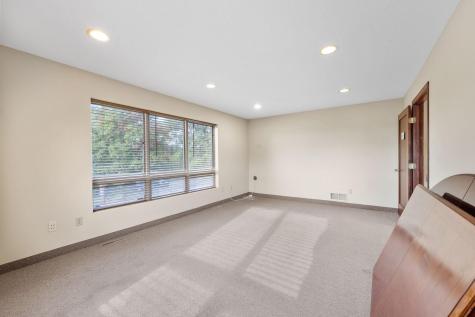 3345 Lexington Avenue S Eagan MN 55121