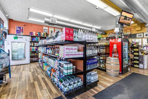 664 Grand Avenue Saint Paul MN 55105