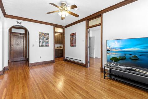 664 Grand Avenue Saint Paul MN 55105