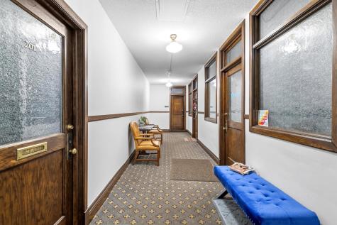 664 Grand Avenue Saint Paul MN 55105