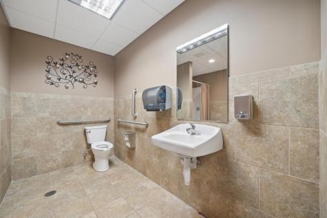 118 1st Avenue NE Faribault MN 55021