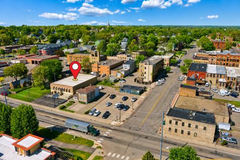 118 1st Avenue NE Faribault MN 55021