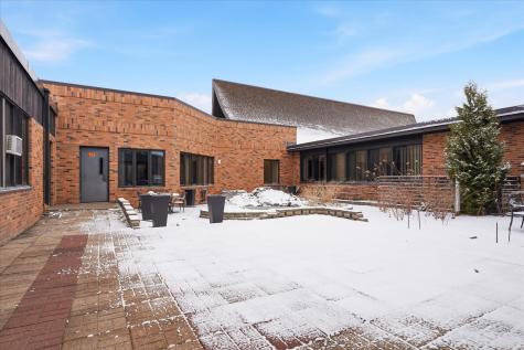 965 Larpenteur Avenue W Roseville MN 55113