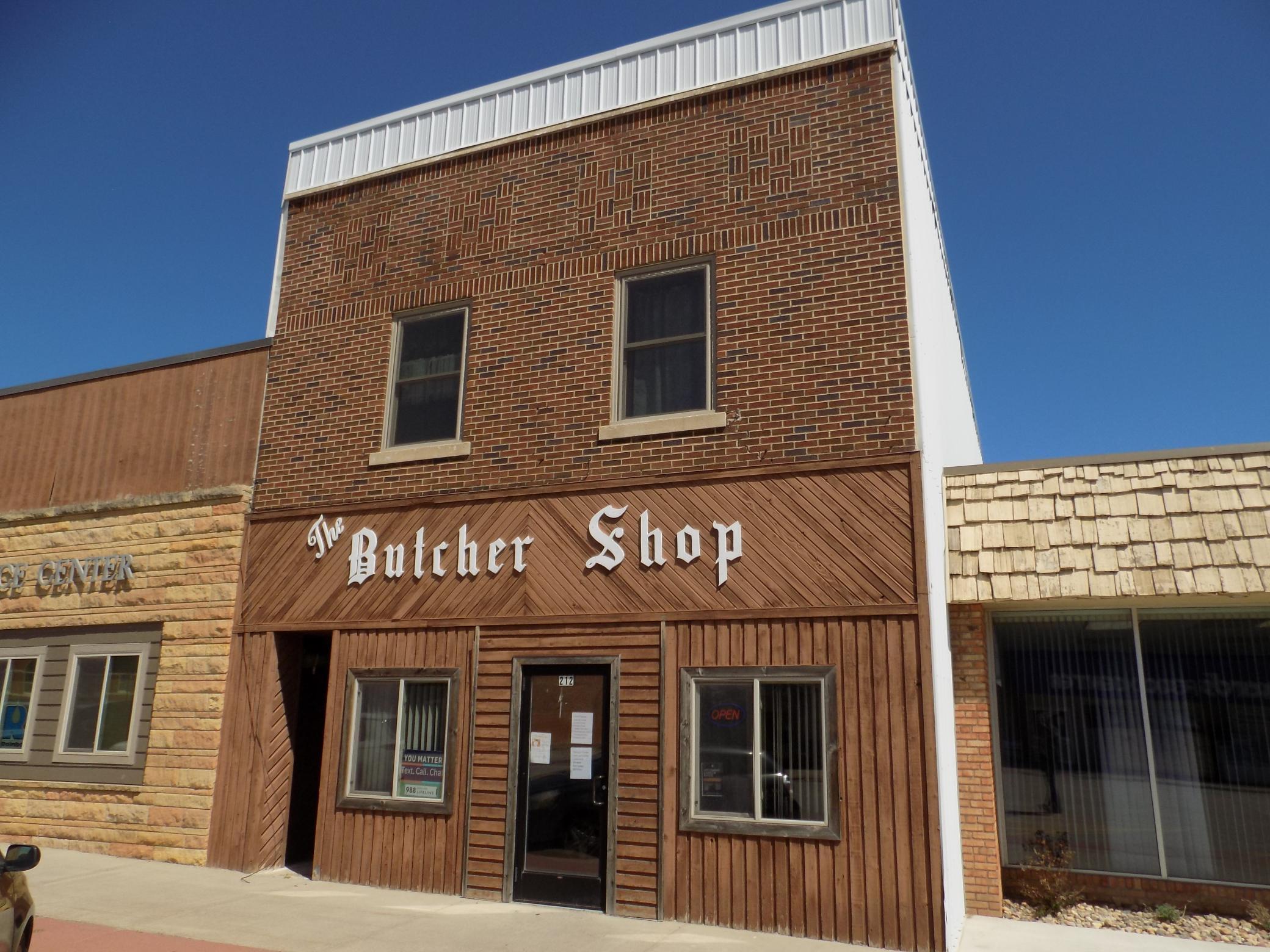 212 Main Street Lakefield MN 56150