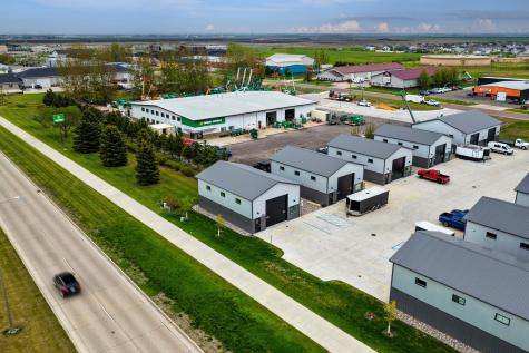 6141 53rd Avenue S Fargo ND 58104