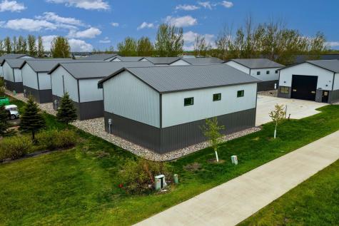 6141 53rd Avenue S Fargo ND 58104