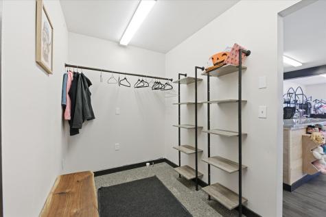 30 Chestnut Street E Annandale MN 55302