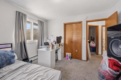 5733 Bossen Terrace Minneapolis MN 55417