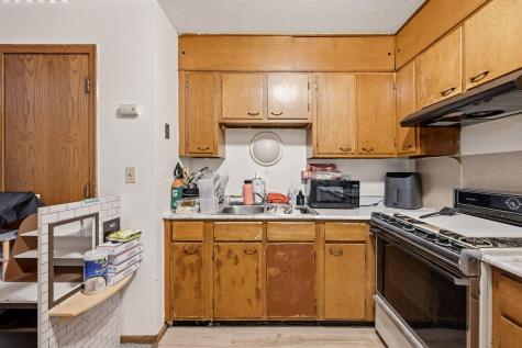 5733 Bossen Terrace Minneapolis MN 55417