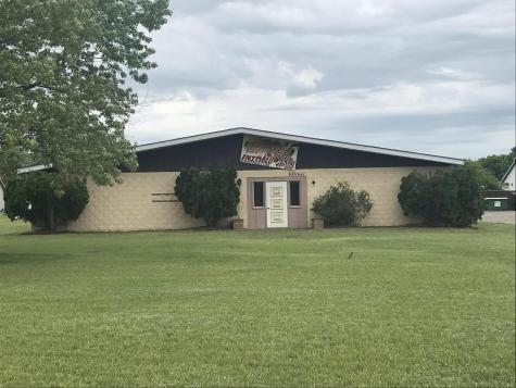 300 Maple Avenue SE Richmond MN 56368