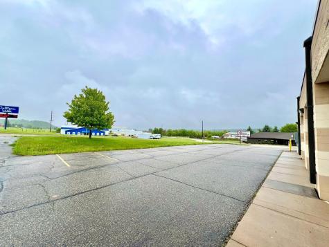 4902 Moundview Drive Red Wing MN 55066