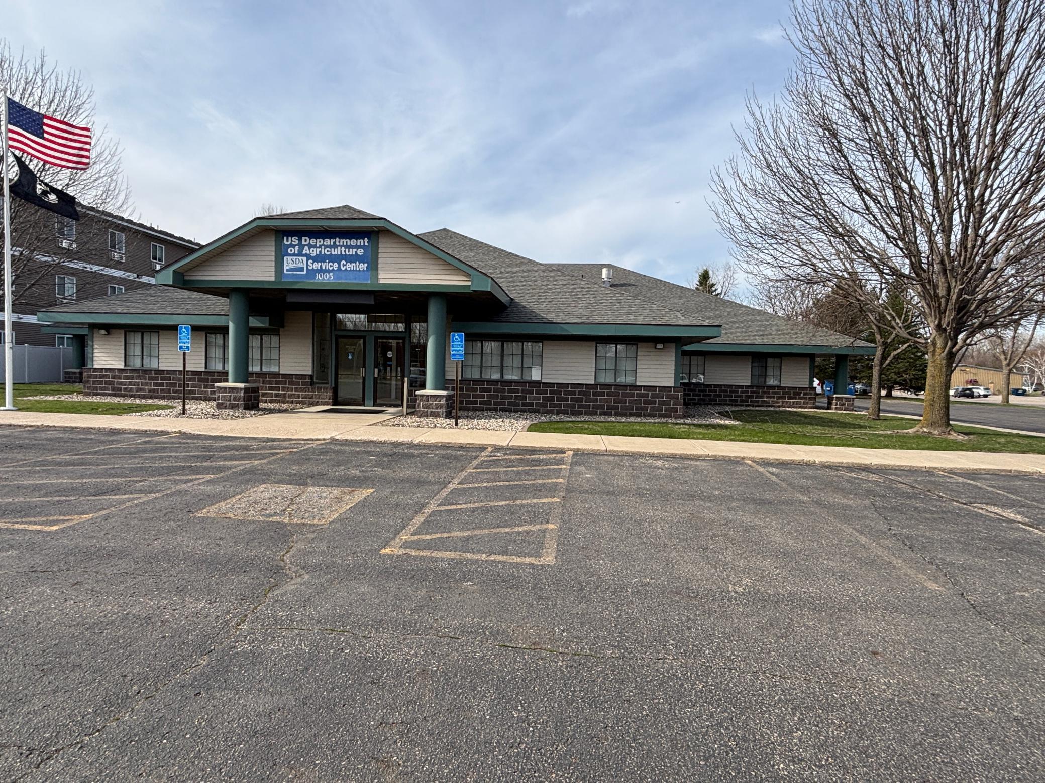 1005 High Avenue NE Willmar MN 56201