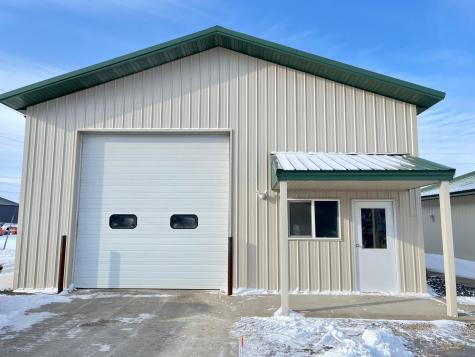 416 1/2 S Lake Avenue Battle Lake MN 56515