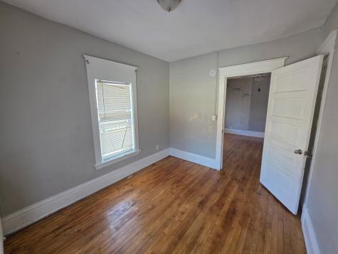 935 Case Avenue Saint Paul MN 55106