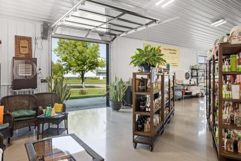 5498 51st Avenue S Fargo ND 58104