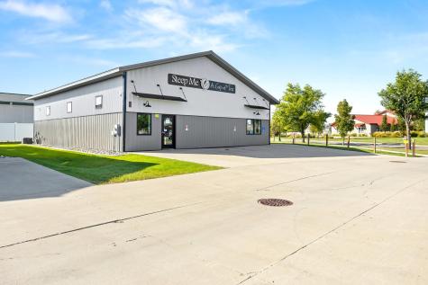 5498 51st Avenue S Fargo ND 58104