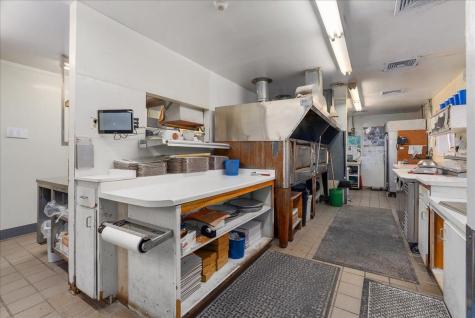 1230 N Knowles Avenue New Richmond WI 54017