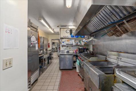 1230 N Knowles Avenue New Richmond WI 54017
