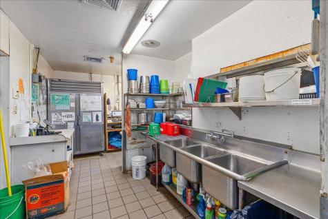 1230 N Knowles Avenue New Richmond WI 54017