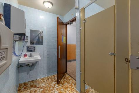 1230 N Knowles Avenue New Richmond WI 54017