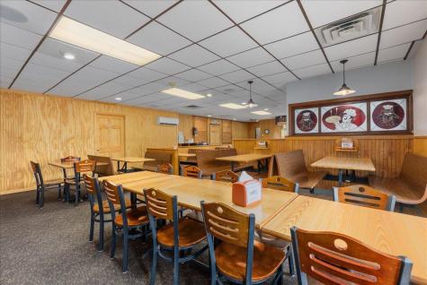 1230 N Knowles Avenue New Richmond WI 54017