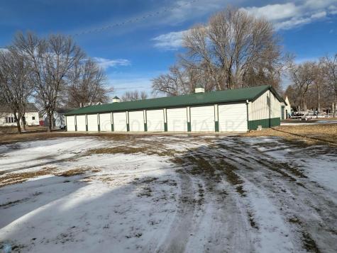 607 2nd Avenue SW Hankinson ND 58041