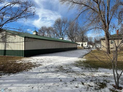 607 2nd Avenue SW Hankinson ND 58041