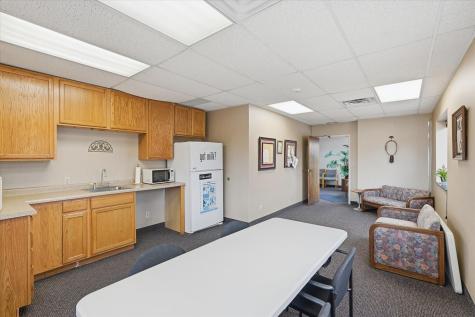 2015 Rice Street Roseville MN 55113