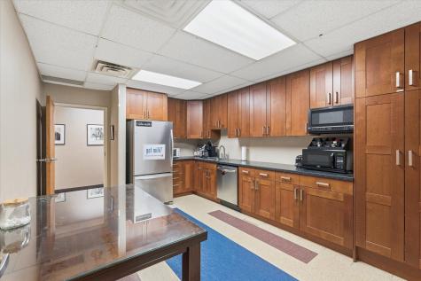 2015 Rice Street Roseville MN 55113