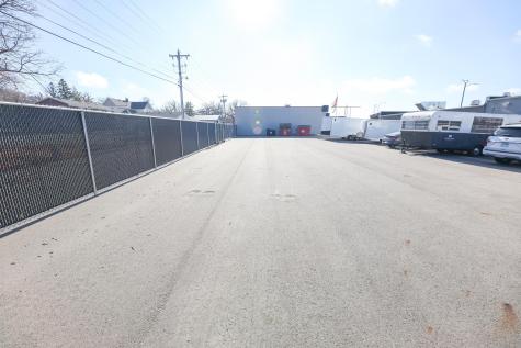 1213 Broadway Street Alexandria MN 56308