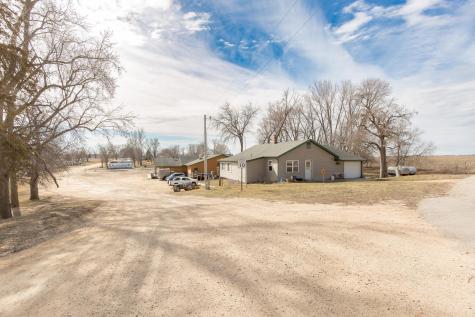 35032 Clear Lake Lane Le Center MN 56057