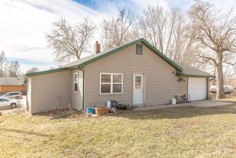35032 Clear Lake Lane Le Center MN 56057