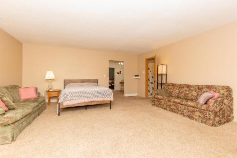 35032 Clear Lake Lane Le Center MN 56057