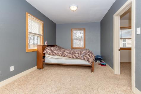 35032 Clear Lake Lane Le Center MN 56057