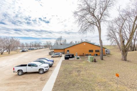 35032 Clear Lake Lane Le Center MN 56057