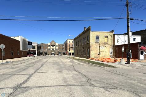 421 Dakota Avenue Wahpeton ND 58075