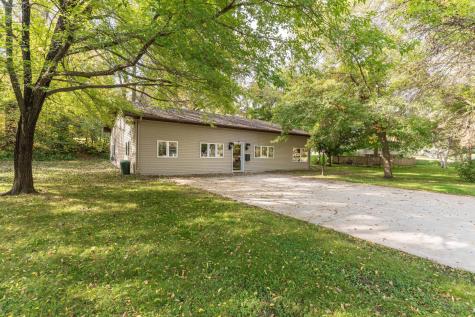 424 E Mill Avenue Pelican Rapids MN 56572