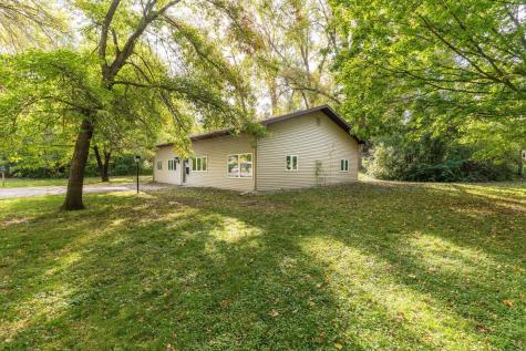 424 E Mill Avenue Pelican Rapids MN 56572