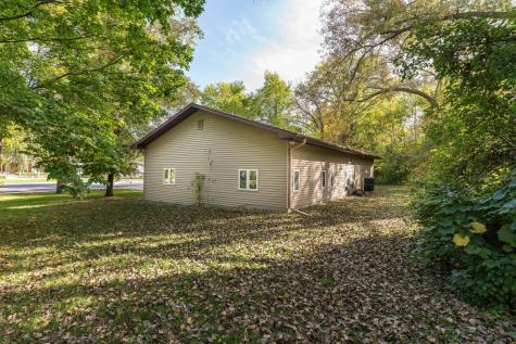 424 E Mill Avenue Pelican Rapids MN 56572