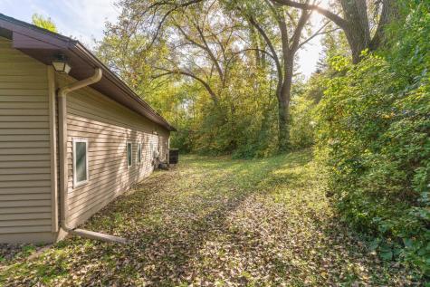 424 E Mill Avenue Pelican Rapids MN 56572