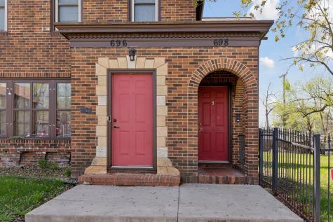 402 Hope Street Saint Paul MN 55106