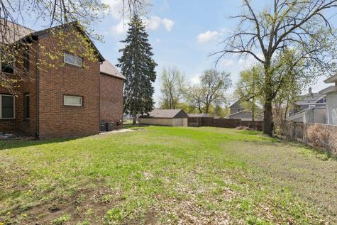 402 Hope Street Saint Paul MN 55106